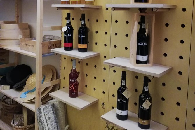 3 table wines & 5 Port wines + Tapas - How the pacing and walking affect your day