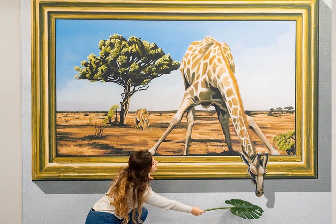 3D Fun Art Museum Porto Ticket - A 1-hour 3D photo playground in Porto