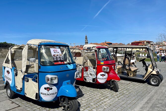 3h30 tour in Porto by Tuk Tuk - From Carmo to Antiga Cadeia da Relação: History With a Human Pace