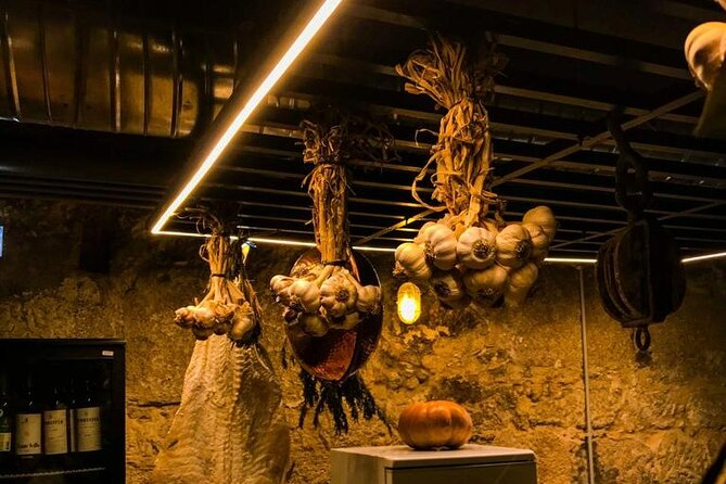 4-Hour Traditional Portuguese Food & Wine Tour in Porto - Starting at Church of Saint Ildefonso, then eating your way through Porto center