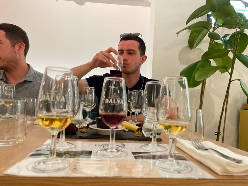 5 pairings ports wines with a Sommelier - Snacks and Dietary Needs: Vegan and Vegetarian Pairings With Prep
