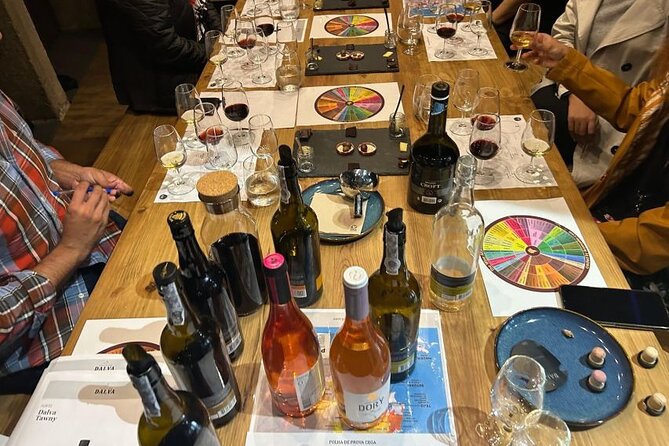 5 Port Wine Tasting with pairings - Key Things You Will Notice Right Away