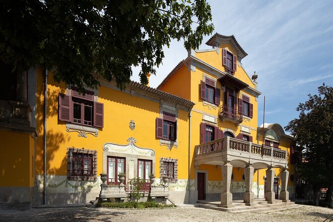 Admission Ticket to Casa São Roque Art Center - Private group, English entry, and practical access around the city