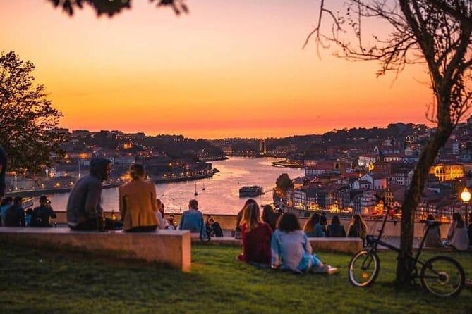 Atlantic Porto and Douro River View - Ribeira: classic Porto streets plus Douro views