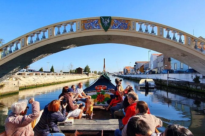 Aveiro and Costa Nova: Private Tour with Moliceiro Cruise Half Day - The Porto to Aveiro and Costa Nova half-day loop