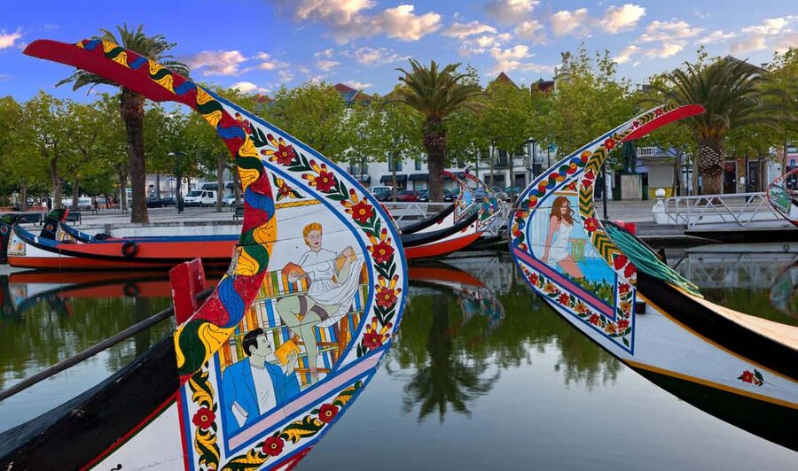 Aveiro: Gondola Ride and Costa Nova Beach – All Included. - Salinas de Aveiro and the maritime history that explains the coast