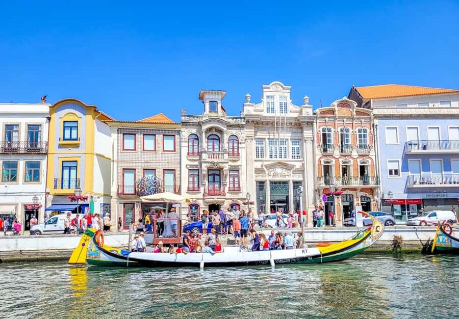 Aveiro: Gondola Ride and Costa Nova Beach – All Included. - Costa Nova’s palheiros quarter: striped houses and sea-air breaks