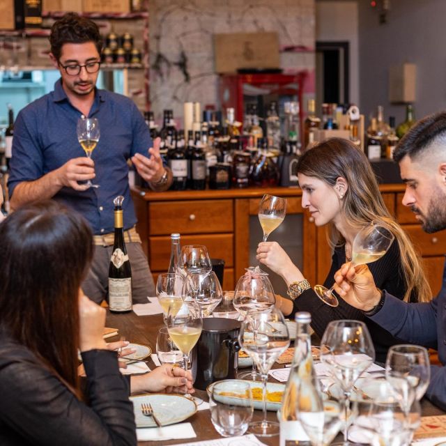 Aveiro: Wine & Food pairing - The 3-Wine, 3-Dish Pairing Format (and Why It Helps You Taste Better)