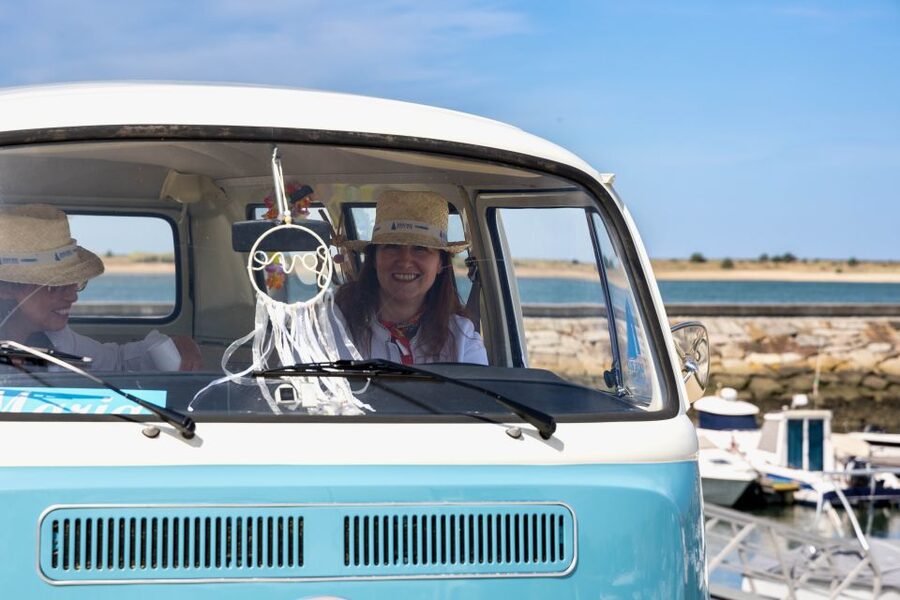 Best views to Porto from Gaia. VW Kombi tour with cocktail - The route’s “photo stop” style: get your best frame without running