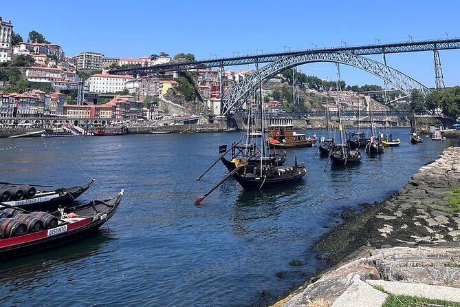 Boutique Port Wine Tour in Gaia with Rooftop Views - The rooftop finale: Porto Tónico, views over Porto and the Douro