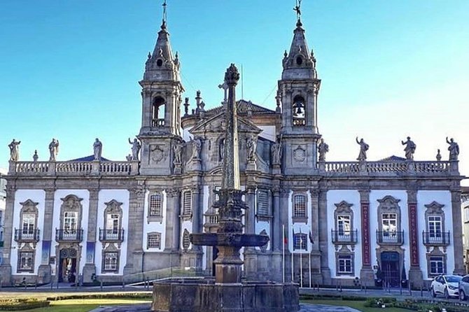 Braga and Guimarães Cultural Private Tour - Braga Cathedral Museum (Tesouro) and the Braga Cathedral stop