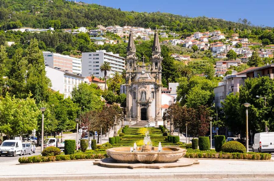 Braga and Guimarães Day Trip from Porto - From Porto, straight into Minho culture
