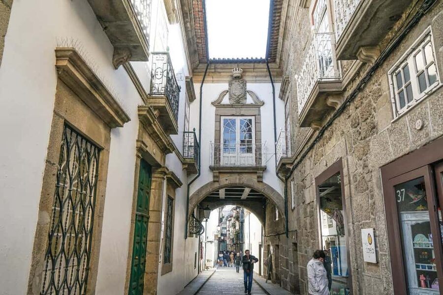 Braga and Guimarães Day Trip from Porto - Who this tour is best for