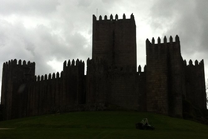 Braga and Guimarães Private Tour - Porto Pickup and a Clean, Private Pace for an 8-Hour Day