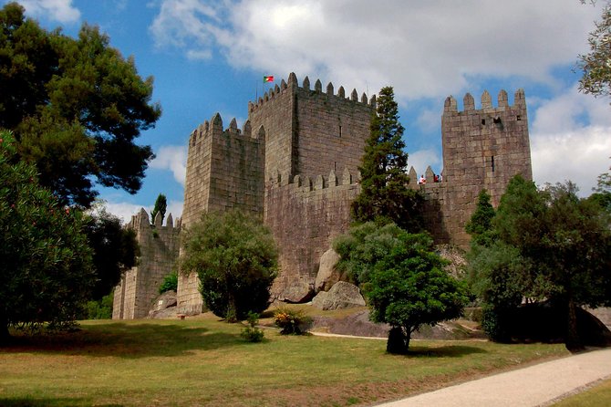 Braga and Guimaraes Private Tour from Oporto - Bom Jesus Sanctuary: Funicular Ride and the Via Sacra Stairway