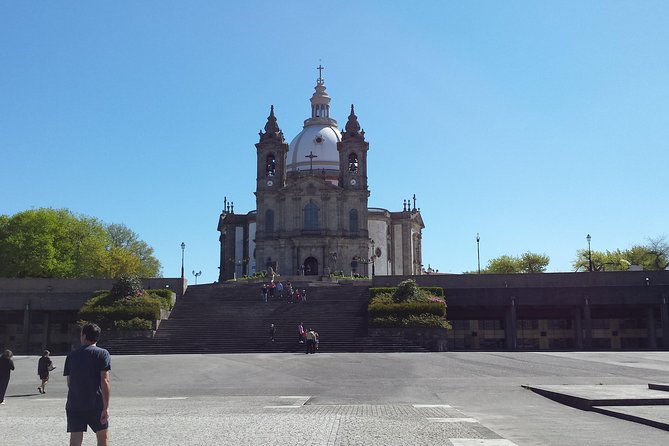 Braga and Guimaraes Private Tour from Oporto - The Water Powered Elevator Ride: A Small Inclusion With Big Value