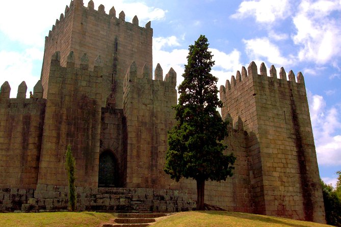 Braga and Guimarães Private Tour From Porto - Entering Two Different Worlds, Braga and Guimarães