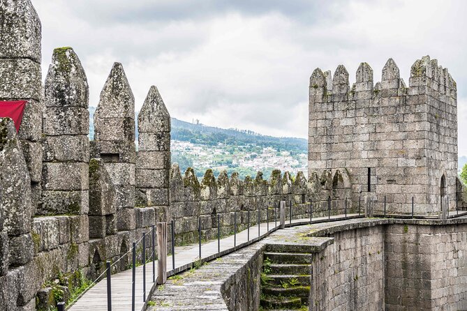 Braga and Guimarães Tour from Porto - Guimarães UNESCO center: birthplace stories and castle framing