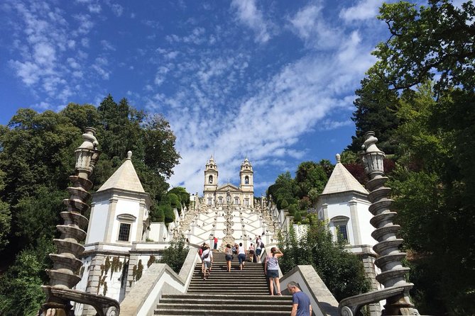 Braga & Guimarães Small Group Tour: Lunch & All Tickets Included - Price and value: what $145.12 includes and why it matters