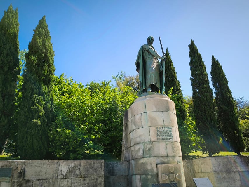Braga & Guimarães Tour: Small Historical Group Tour - Key highlights in plain English