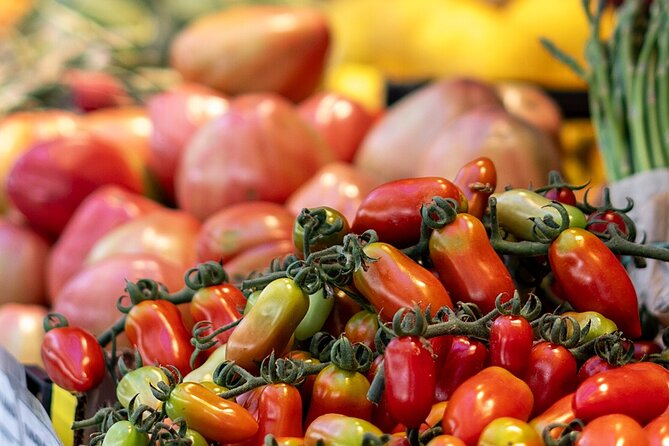 Chef Led Porto Market Tour and Portuguese Tapas Class with Wine - Timing, group size, and where to meet so you do not waste a minute