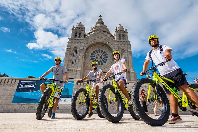 City & Mountain E-Bike Tour - The Funicular de Santa Luzia: the uphill trick that saves your energy