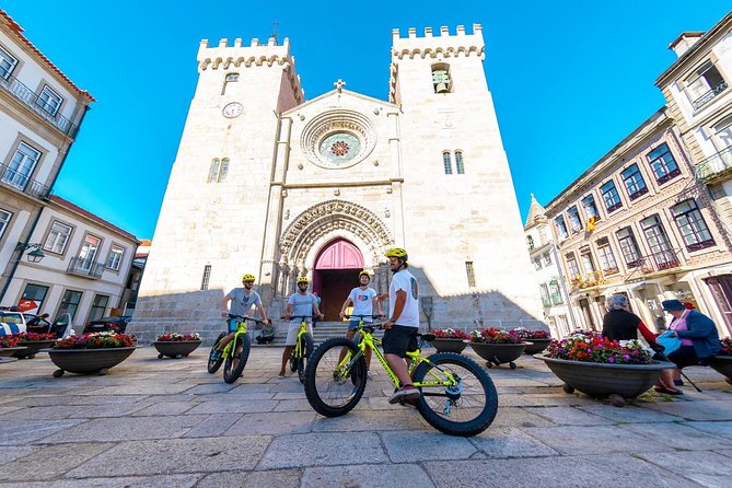 City & Mountain E-Bike Tour - Liberty Square to old-town highlights: get your bearings fast