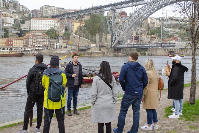 City Walking Tour & Port Wine Cellar - Key highlights worth building your day around