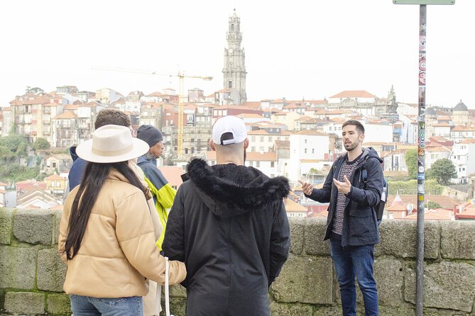 City Walking Tour & Port Wine Cellar - Cais de Gaia cellar visit and tasting of 3 port wines