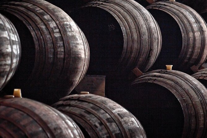 Cockburn’s Cellar: Visit & Wine Tasting - How port goes from grape to bottle, without getting lost in wine jargon