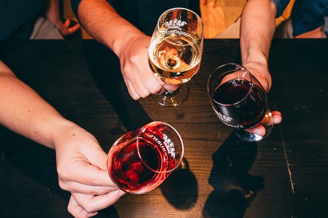 Cockburn’s Cellar: Visit & Wine Tasting - The tasting format: what you get, how it’s paced, and how to enjoy it