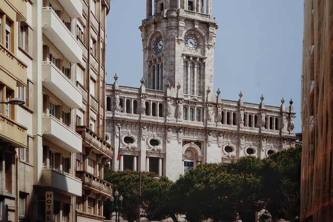 Cruise Shore Excursion - Private Tuk Tuk Tour to the Historic Center - Church stops: Carmo and Carmelitas for Porto’s rococo details
