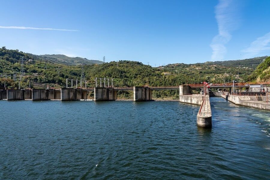 Day Cruise from Porto to Pinhão with Breakfast and Lunch - Why a Porto to Pinhão Douro Cruise Works as a Day Trip