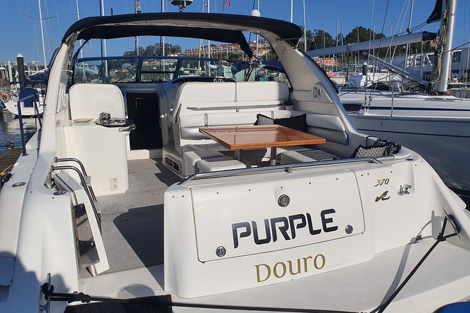 Day trip by private yacht to Curva da Lomba from Porto - Porto Views, Ribeira Vistas, and a Reality Check on River Scale
