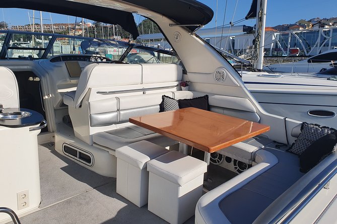 Day trip by private yacht to Curva da Lomba from Porto - Food, Drink, and Your Simple Onboard Strategy