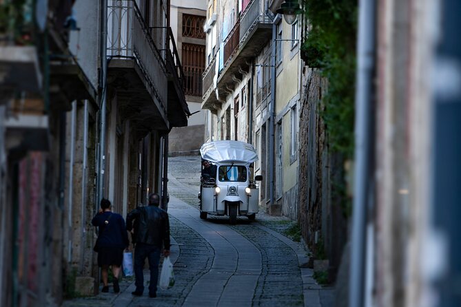 Discover Porto's Highlights on a 2-Hour Private Electric Tuk Tuk - Aliados Avenue: Porto’s Grand Civic Boulevard