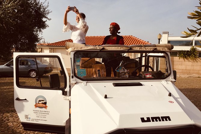 Discover the essence of the classic port UMM military jeep - Catedral do Porto and the Neighborhood Story You Can Walk With