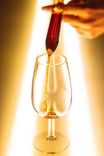 Douro Luxury - Private Cruise Premium Winery and Restaurant - Premium Quinta wine tasting, where Douro flavor gets specific