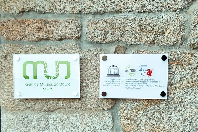 Douro | Roots & History - Tour with a local - Porto Pickup to the Douro Demarcated Region