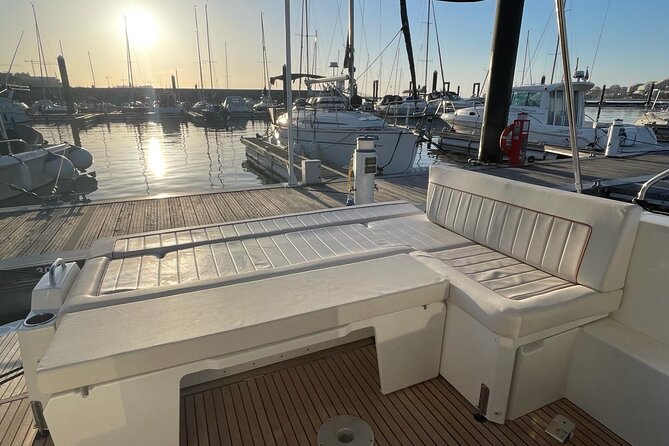 Douro Tour on a Private Yacht in Porto - Setting sail from Marina da Afurada in Vila Nova de Gaia