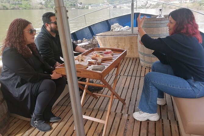 Douro Valley: A Half-Day, 1 winery, tatings & 1-h Boat tour - Food Expectations: Tasting Bites, Not a Full Lunch