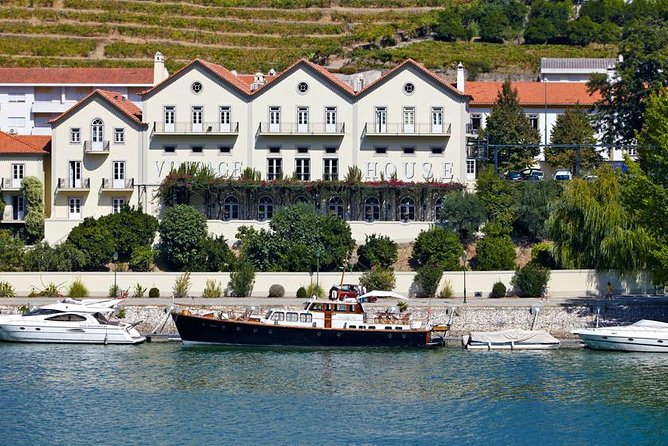Douro Valley Cruise Porto to Pinhão: Breakfast, Lunch and Tasting - Who This Douro Cruise Suits Best (And Who Should Skip It)