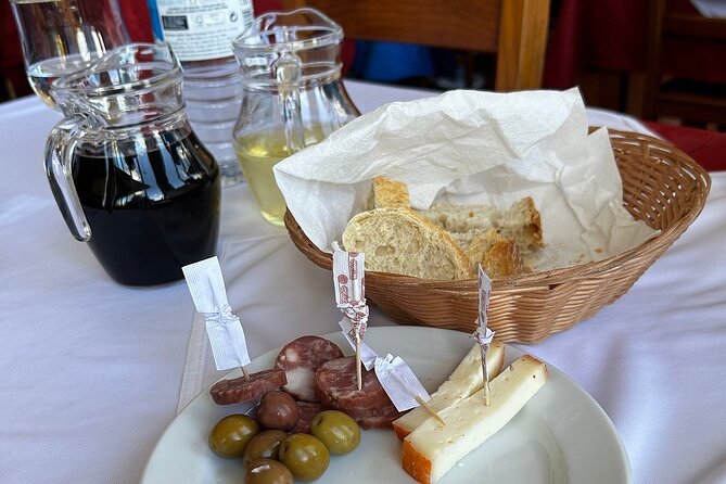 Douro Valley Half-Day Tour with Winery and Lunch From Porto - Tabuaco lunch in a local restaurant: filling, not fancy