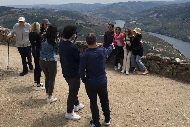 Douro Valley in off road - Private Tour - Pinhão and the Douro Riverfront: Tiles, Pier Views, and Optional Boat Time