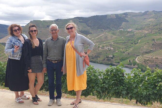 Douro Valley Tour Wine and breathtaking views - Sabrosa and lunch at Casa dos Barros: a 1733 palace break