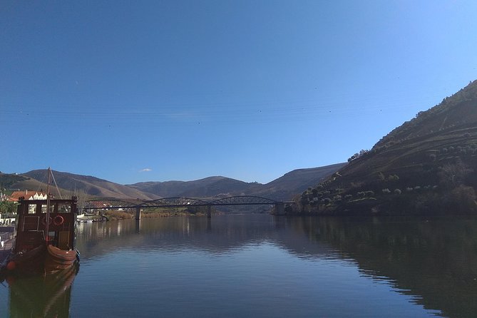 Douro Valley Tour: Wine Tasting River Cruise and Lunch from Porto - Barco Rebelo river cruise: 55 minutes of real perspective