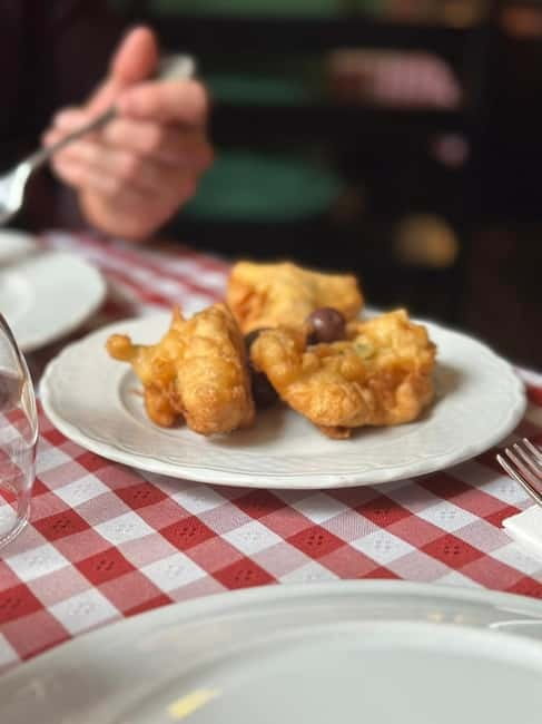 Eat Porto Like a Local: The Ultimate Full-Meal Food Tour - A lunch-style local restaurant stop, plus street food energy