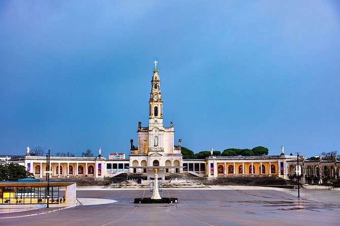 Explore Our Lady of Fatima Tour at the Heart of Portugal - Key moments that make this Fátima tour different