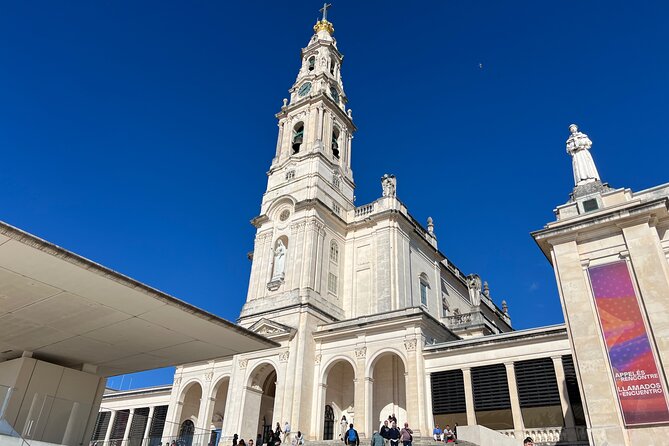 Explore Our Lady of Fatima Tour at the Heart of Portugal - The Chapel of the Apparitions: where prayer takes the lead