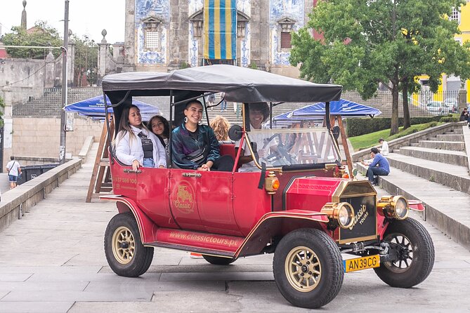 Explore Porto Aboard A Classic Tuk-Tuk tour 1h - Why this 1-hour Classic Tuk-Tuk tour feels like smart planning